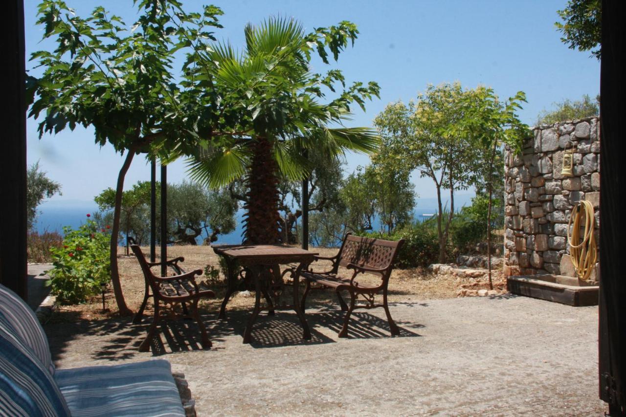 Sea And Mountain View Villa Kalamata Exterior photo
