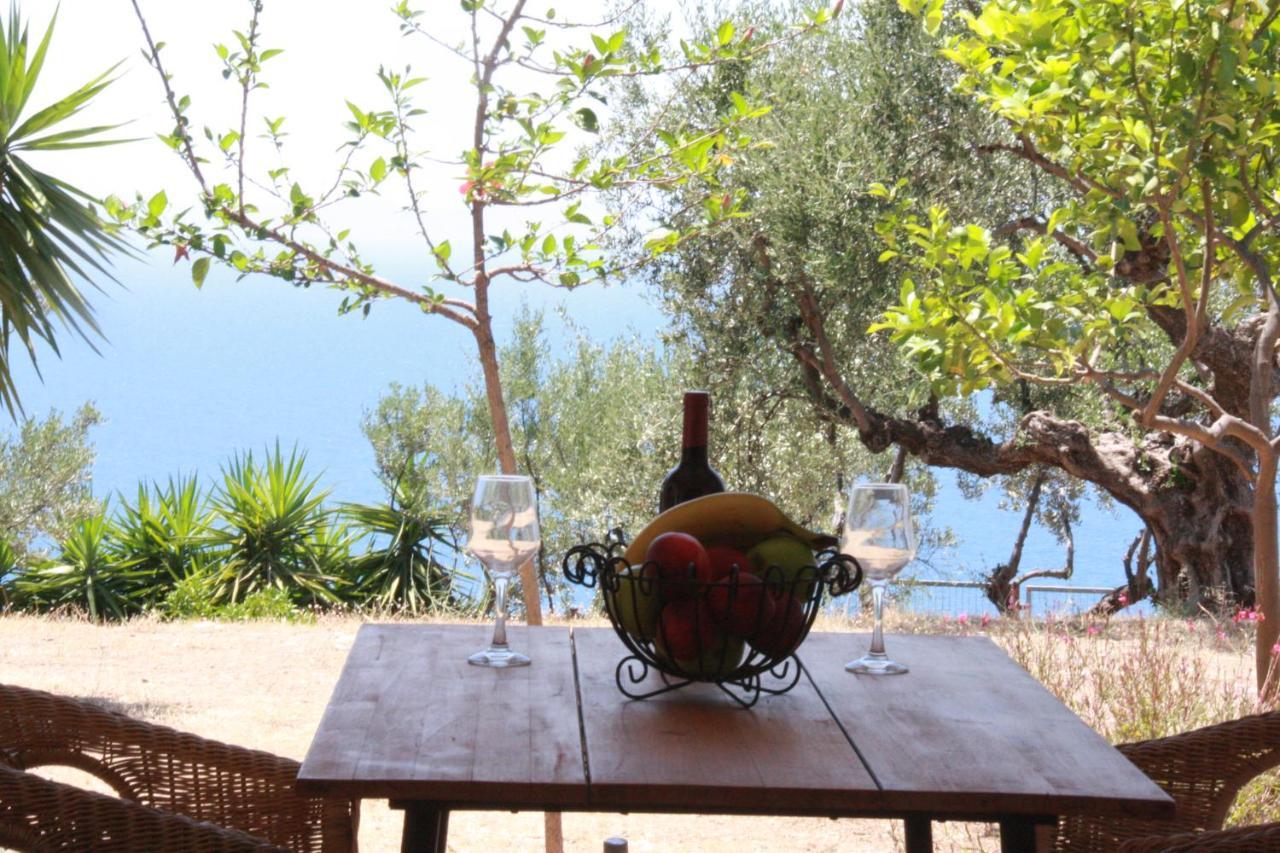 Sea And Mountain View Villa Kalamata Exterior photo